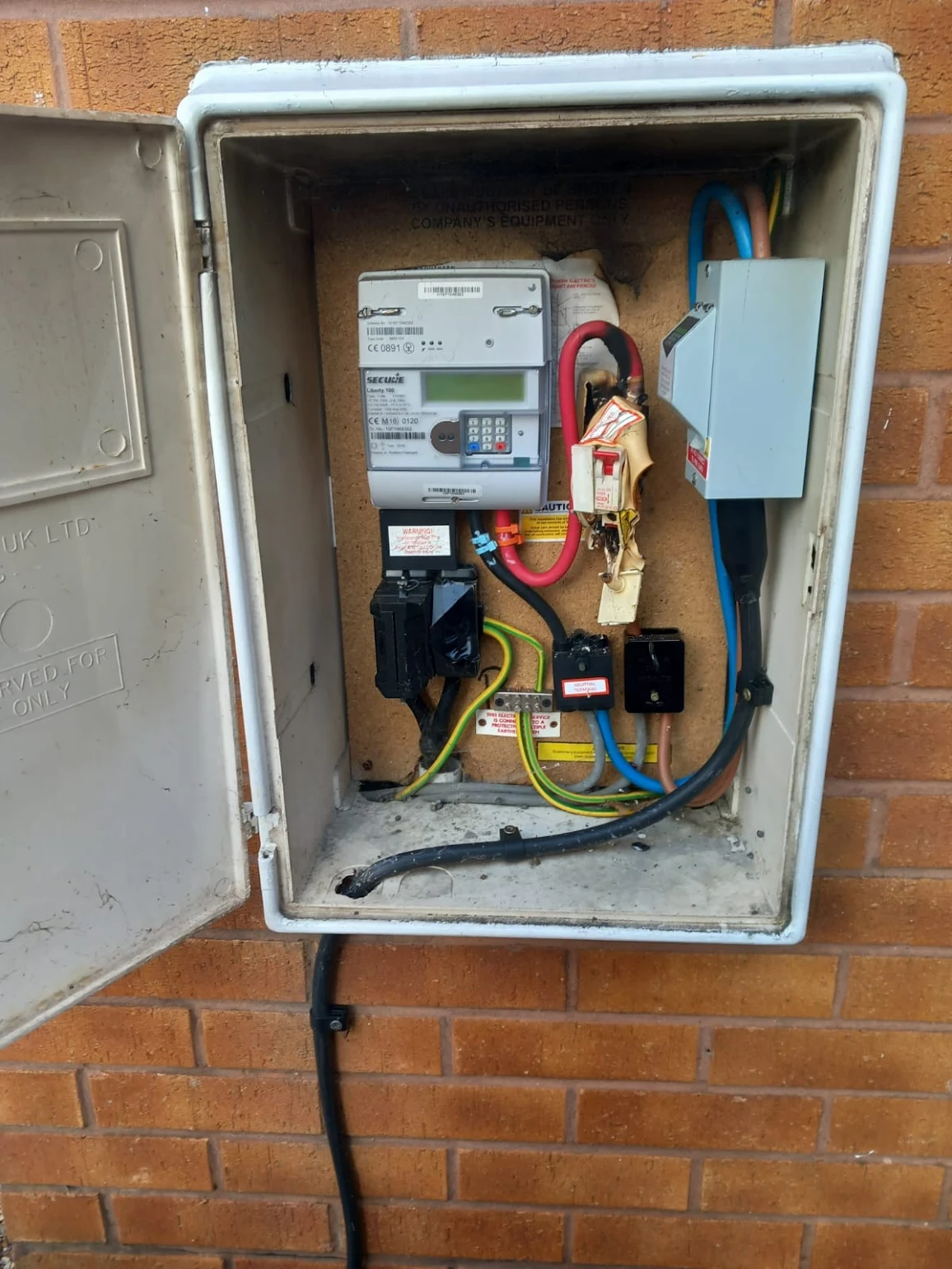 Short Circuits